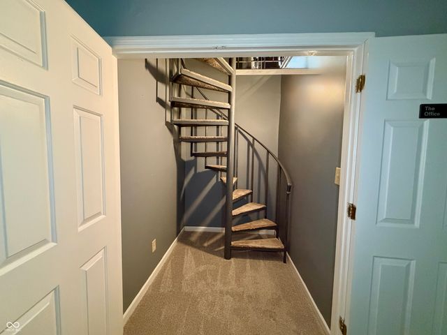 9328 S Lake Ridge Drive 62, Bloomington, IN 47401