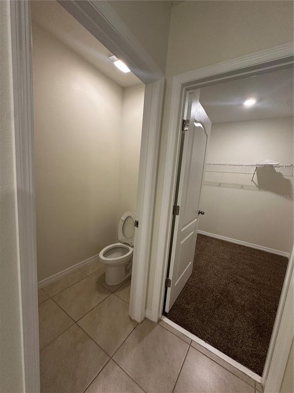 Image 15 of property listing at 1292 SUGARWOOD STREET, Davenport, FL 33837