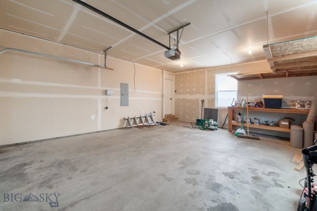 1314 Idaho Street, Belgrade, MT 59714