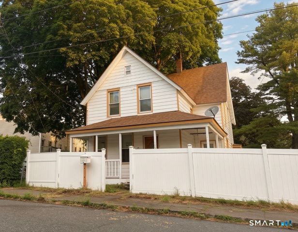 39 13th Street, Norwich, CT 06360