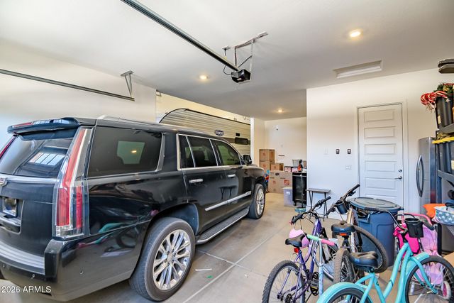 17140 W WHISPERING WIND Drive, Surprise, AZ 85387