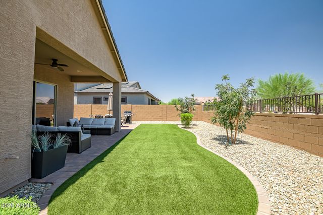 17140 W WHISPERING WIND Drive, Surprise, AZ 85387