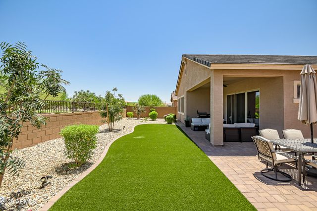 17140 W WHISPERING WIND Drive, Surprise, AZ 85387