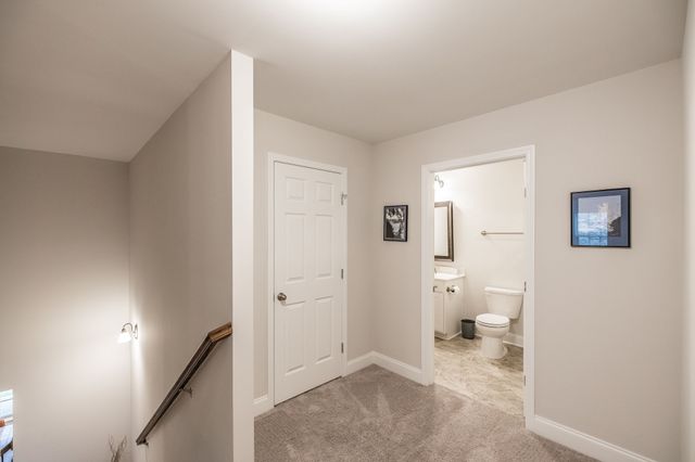 904 Cherry Grove Dr, Hendersonville, TN 37075