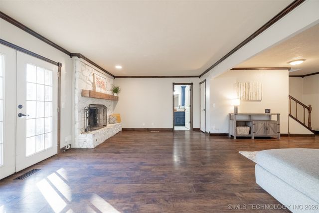 3105 S Nassau Avenue, Sand Springs, OK 74063