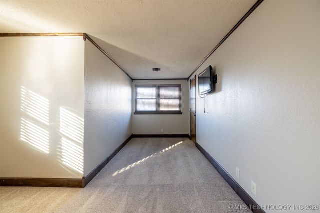 3105 S Nassau Avenue, Sand Springs, OK 74063