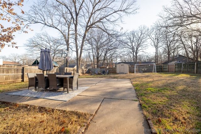 3105 S Nassau Avenue, Sand Springs, OK 74063