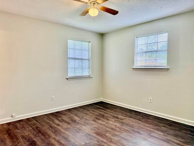 46 Wright Circle, Jacksonville, AR 72076