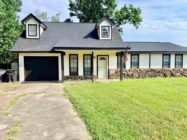 46 Wright Circle, Jacksonville, AR 72076