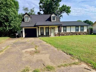 46 Wright Circle, Jacksonville, AR 72076