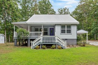 190 South Lake Dr, Altamont, TN 37301