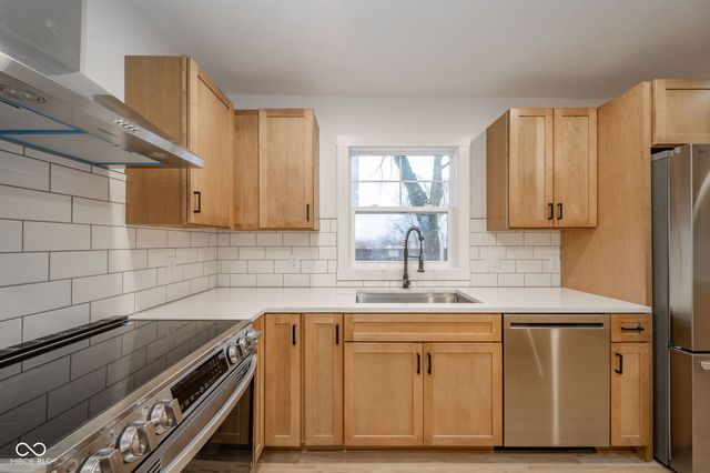 8498 S 150 W, Pendleton, IN 46064