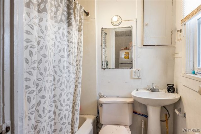 24 Persia Street, Buffalo, NY 14211