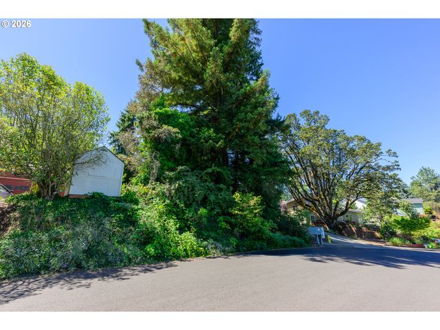 0 Tiara Street, Eugene, OR 97405