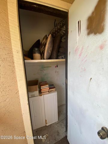 207 Bristol Lane, Melbourne, FL 32935