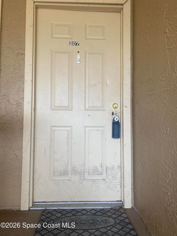 207 Bristol Lane, Melbourne, FL 32935