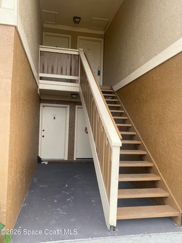 207 Bristol Lane, Melbourne, FL 32935