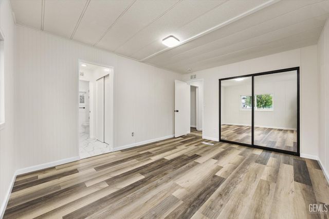 159 Hickorywood Lane, Bakersfield, CA 93308