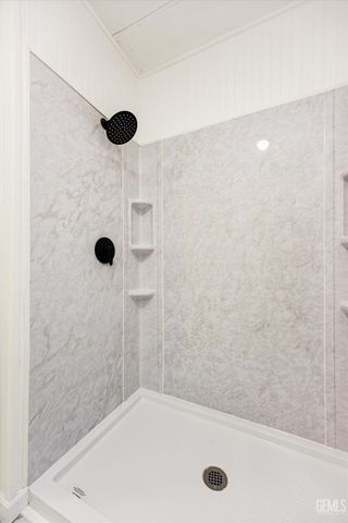 159 Hickorywood Lane, Bakersfield, CA 93308