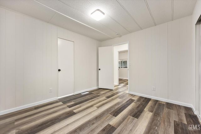 159 Hickorywood Lane, Bakersfield, CA 93308