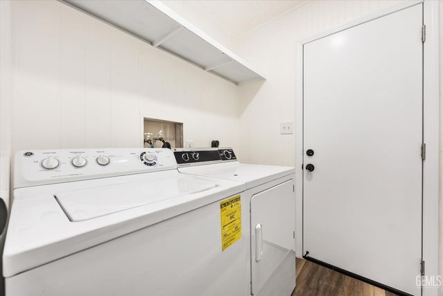 159 Hickorywood Lane, Bakersfield, CA 93308