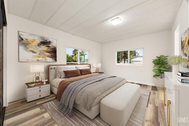 159 Hickorywood Lane, Bakersfield, CA 93308