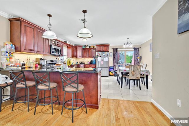 286 James Street, Hackensack, NJ 07601