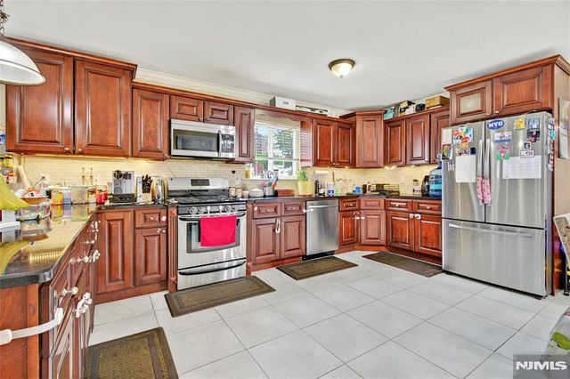 286 James Street, Hackensack, NJ 07601