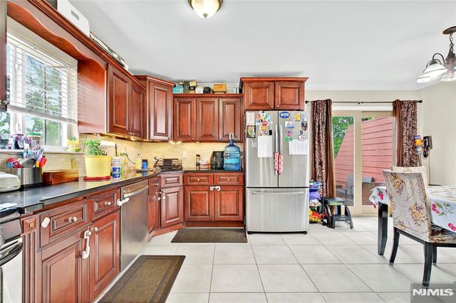 286 James Street, Hackensack, NJ 07601