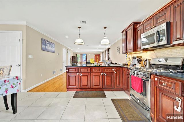286 James Street, Hackensack, NJ 07601
