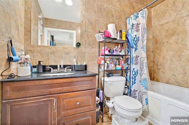 286 James Street, Hackensack, NJ 07601