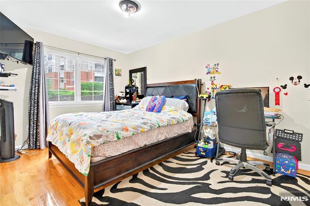 286 James Street, Hackensack, NJ 07601
