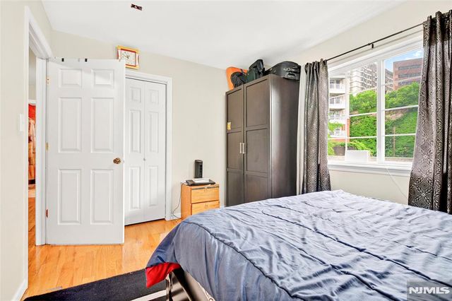 286 James Street, Hackensack, NJ 07601