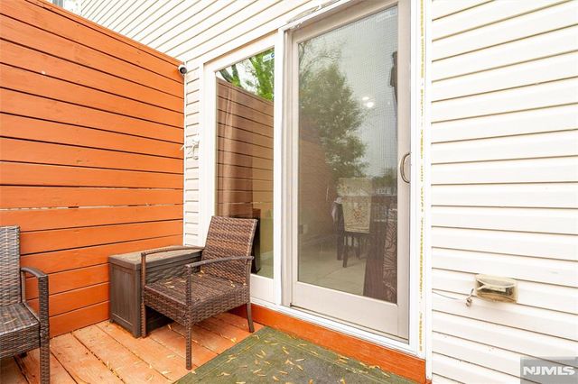 286 James Street, Hackensack, NJ 07601
