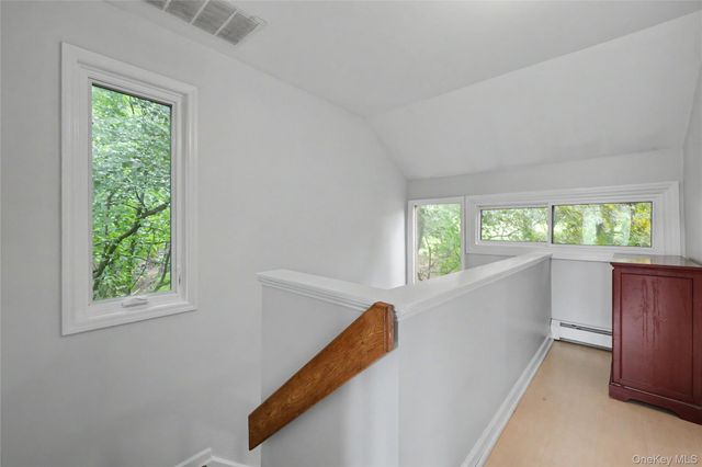 811 Eagle Bay Drive 811, Ossining, NY 10562