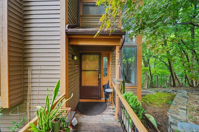 811 Eagle Bay Drive 811, Ossining, NY 10562