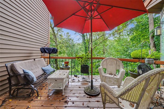 811 Eagle Bay Drive 811, Ossining, NY 10562