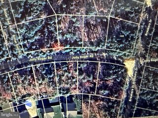 6 JOLLY ROGER DR, Barnegat, NJ 08005