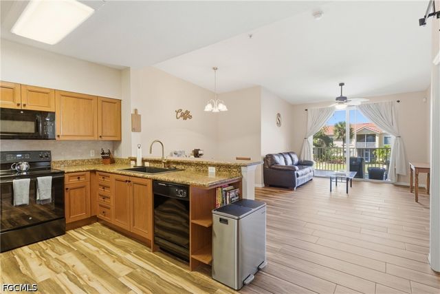 10101 Villagio Palms WAY 208, Estero, FL 33928