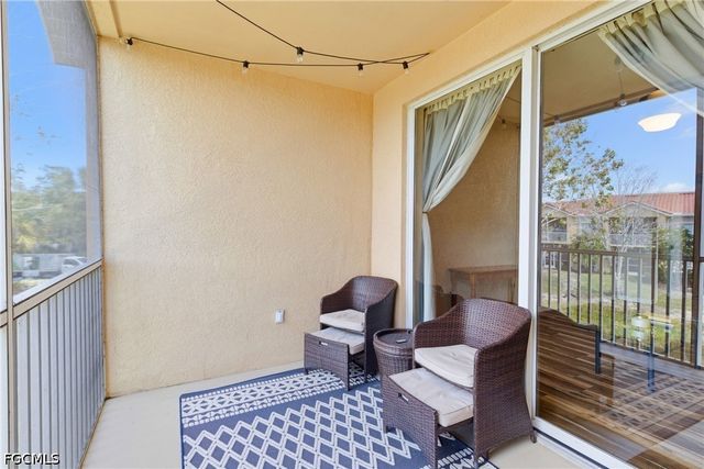 10101 Villagio Palms WAY 208, Estero, FL 33928