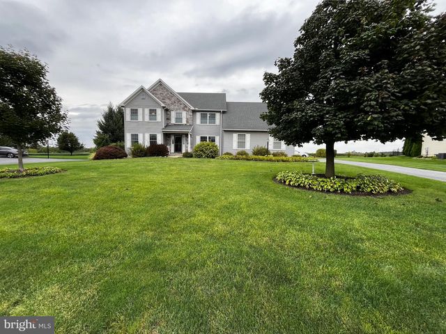 1033 CIDER LN, Lebanon, PA 17046