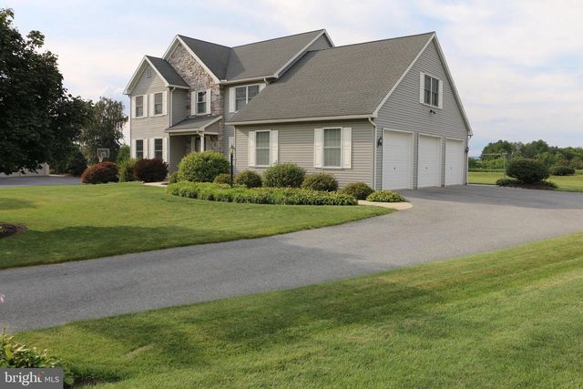 1033 CIDER LN, Lebanon, PA 17046