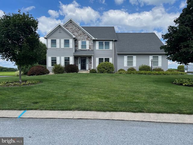 1033 CIDER LN, Lebanon, PA 17046