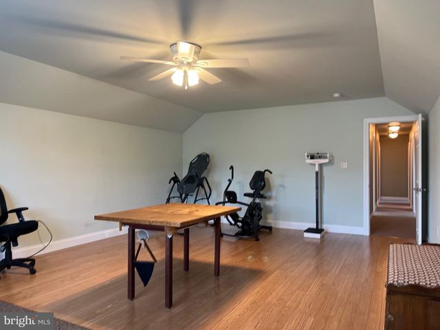 1033 CIDER LN, Lebanon, PA 17046