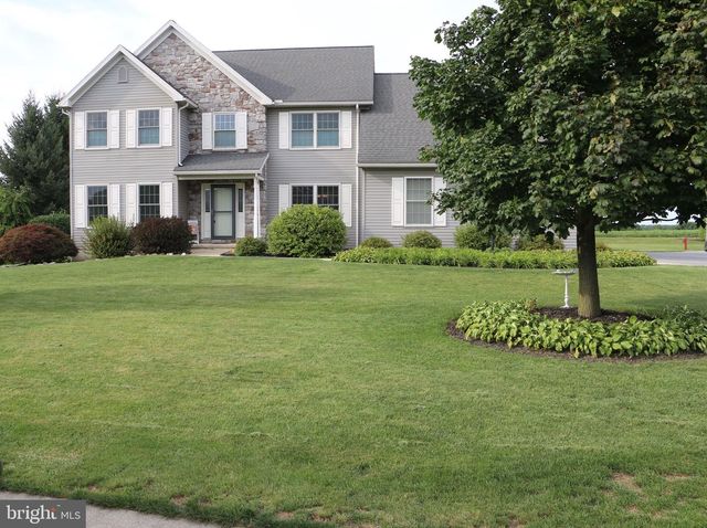 1033 CIDER LN, Lebanon, PA 17046