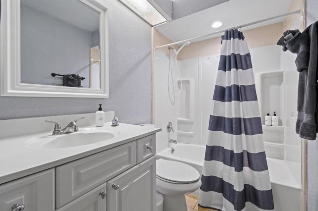 767 SE Chaloupe Avenue, Port St. Lucie, FL 34983
