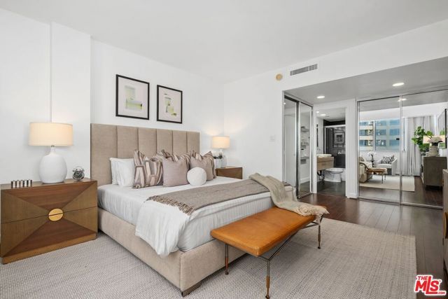 10433 Wilshire Boulevard 602, Los Angeles, CA 90024