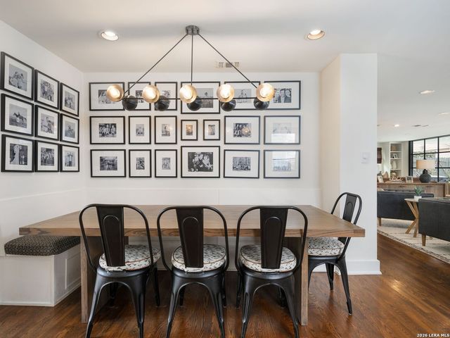 116 Canterbury Hill, San Antonio, TX 78209