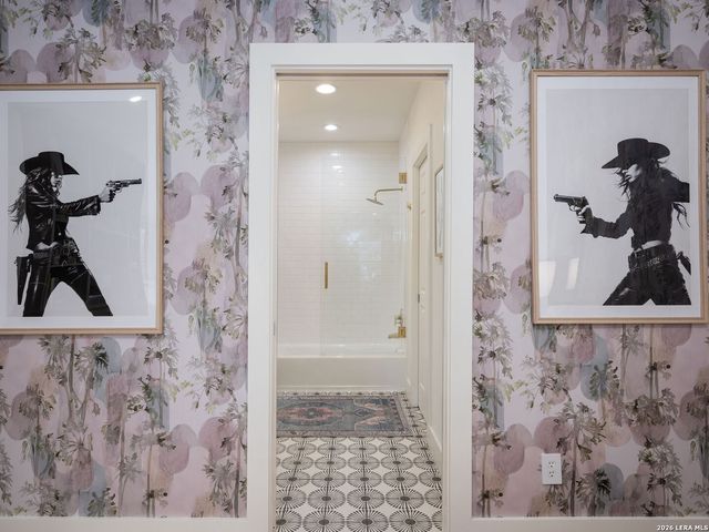 116 Canterbury Hill, San Antonio, TX 78209