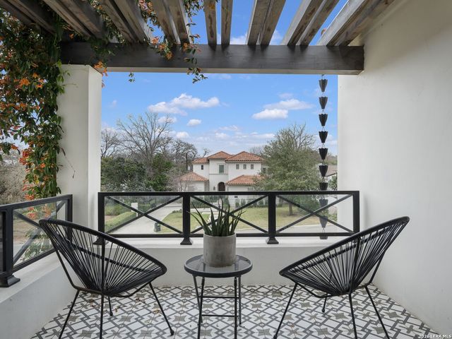 116 Canterbury Hill, San Antonio, TX 78209